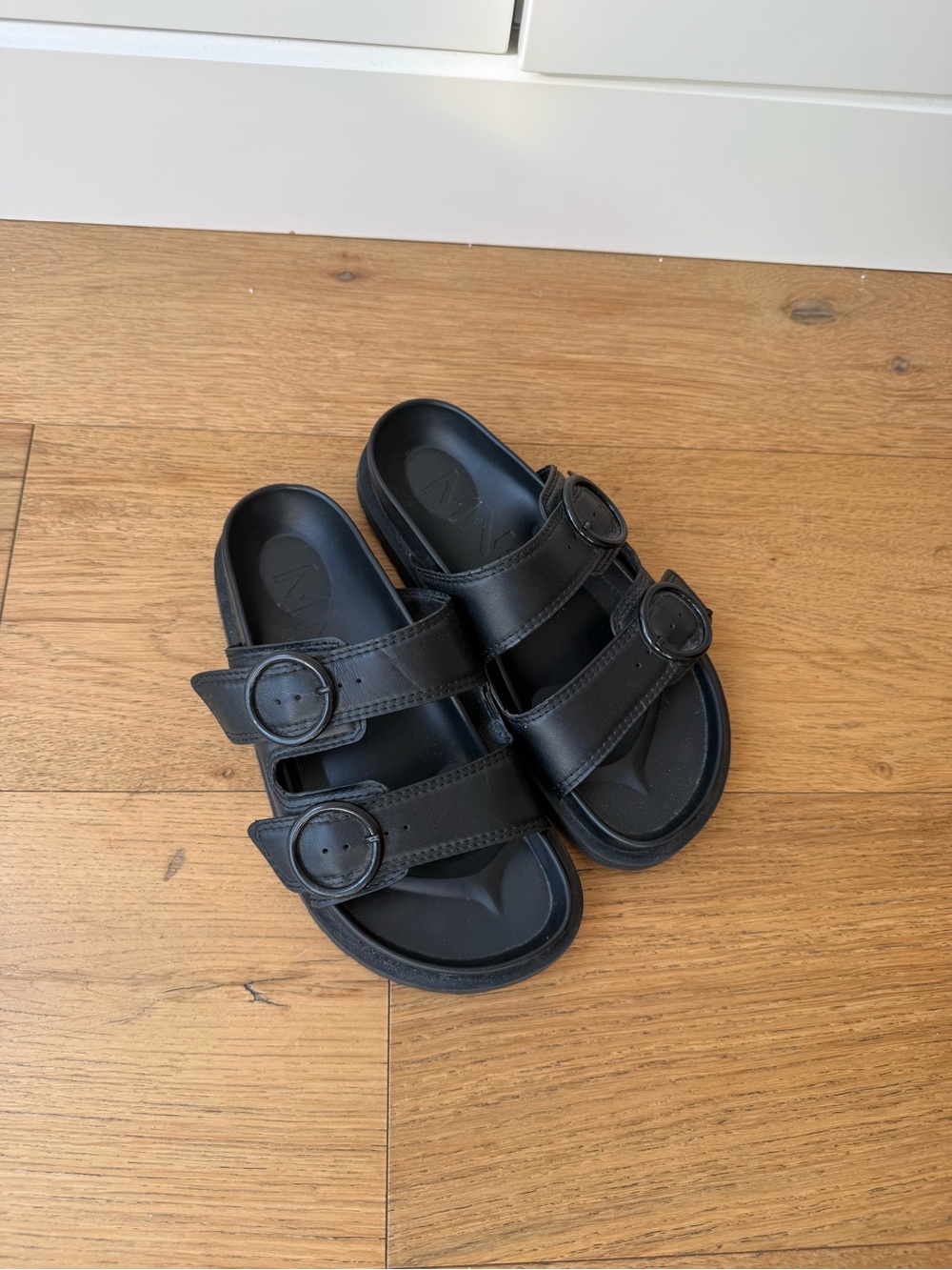 Women’s Mango chunky Black Double-Buckle Slide Sandals